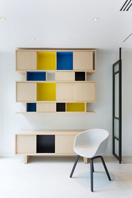 簡(jiǎn)約現(xiàn)代辦公室裝修設(shè)計(jì)案例